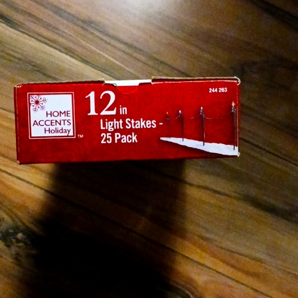 Home Accents Holiday Indoor/Outdoor 12 in Light Stakes 25-Pack - 244 263 - Picture 5 of 5